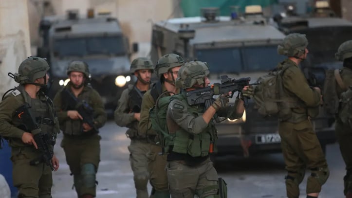 شهيد برصاص الاحتلال في بيت ريما... وإصاباتٌ في نابلس ومخيم بلاطة