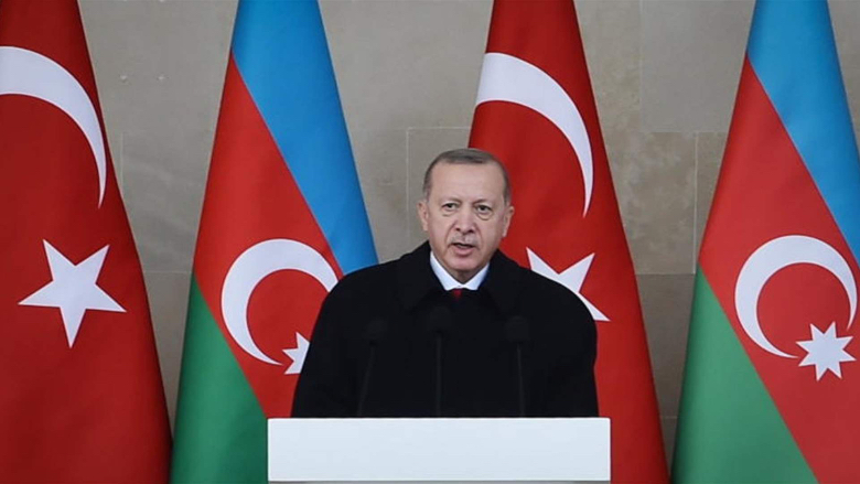 إردوغان يدعو أذربيجان إلى التهدئة مع أرمينيا