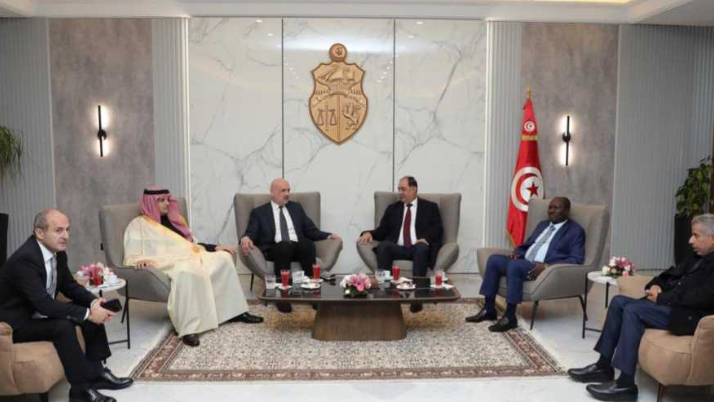 مولوي في تونس للمشاركة بأعمال مجلس وزراء الداخلية العرب