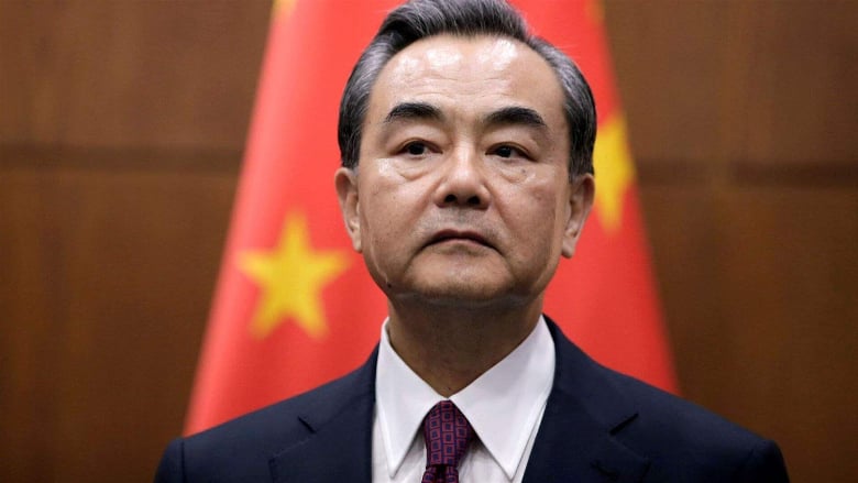وزير خارجية الصين: بكين وجاكرتا حريصتان على السلم والإستقرار الإقليميين