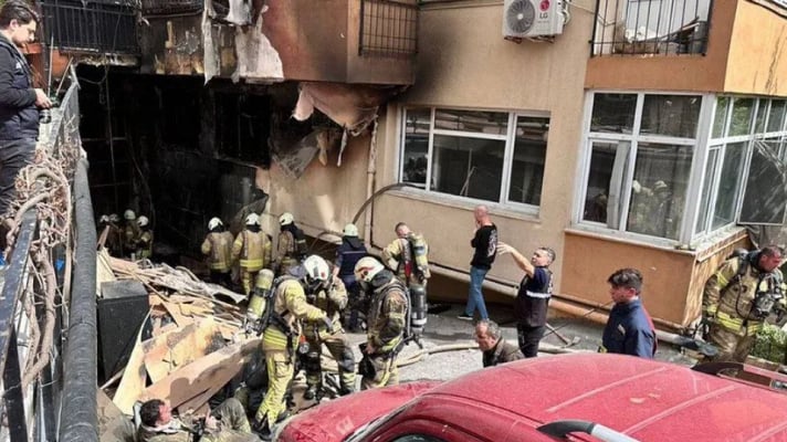بالفيديو: حريق في إسطنبول... مقتل وإصابة العشرات