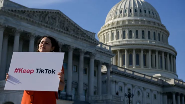 مجلس النواب الأميركي يقرّ قانوناً يهدد بحظر "تيك توك"
