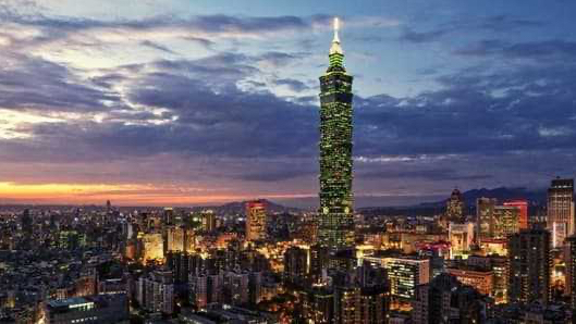 كيف صَمدَ أعلى مبنى في تايوان أمام الزلزال؟